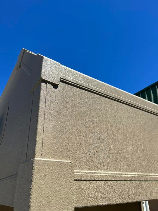 TOTAL COMPOSITES | WOLF 6.5' [Slide-in Camper Shell]